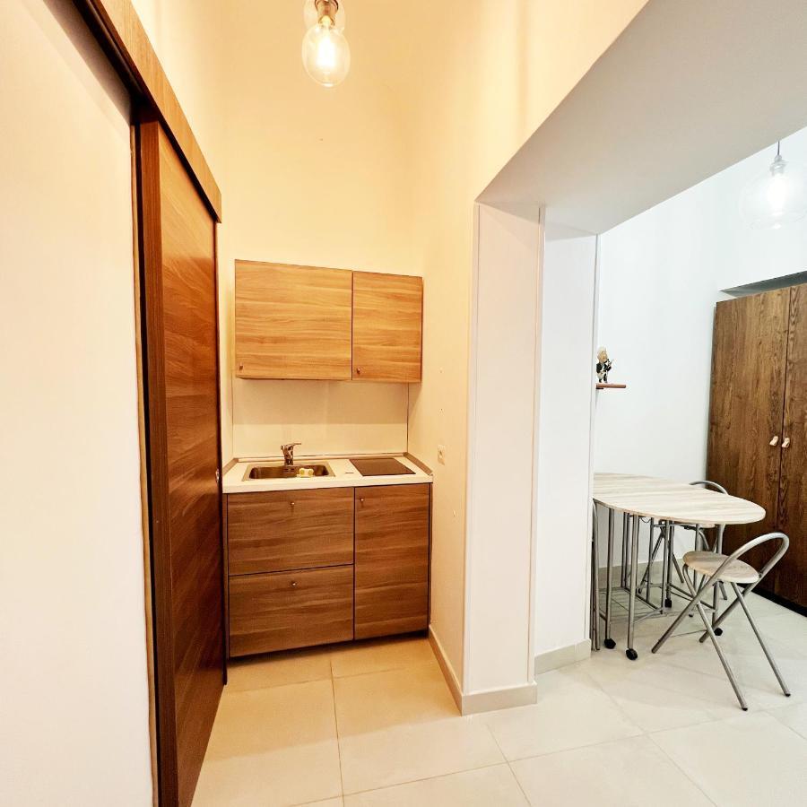 Light Rooms Неаполь Экстерьер фото